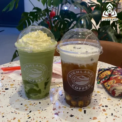 So sánh 3 size ly highlands và mẫu ly giấy, ly nhựa đẹp