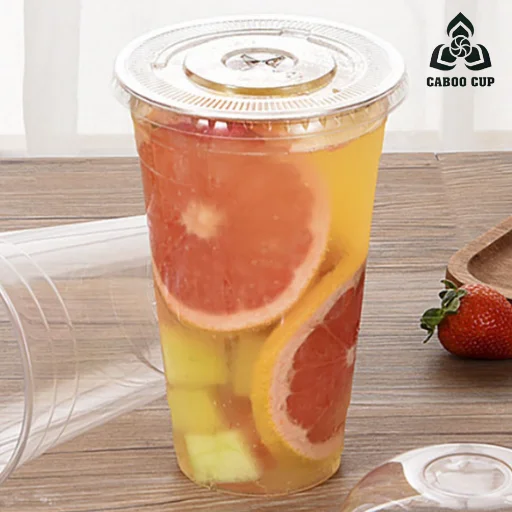 Ly size XL không phải là khái niệm quá xa lạ ở các quán trà sữa, cà phê nhưng có lẽ rất ít người đến quán và gọi một ly size XL để uống. Một vài thương hiệu F&B nổi tiếng đã áp dụng size XL vào thực đơn như Hồng Trà Ngô Gia, TocoToco, Bingxue,... và được nhiều bạn trẻ đón nhận. Vậy ly size XL bao nhiêu ml? Cần biết điều gì về size XL tại các quán trà sữa? Cùng tìm hiểu với Caboo Cup nhé!